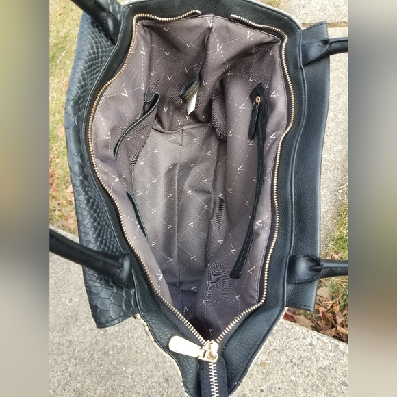 Vince Camuto Leather Cameron Handbag EUC - Picture 5 of 17